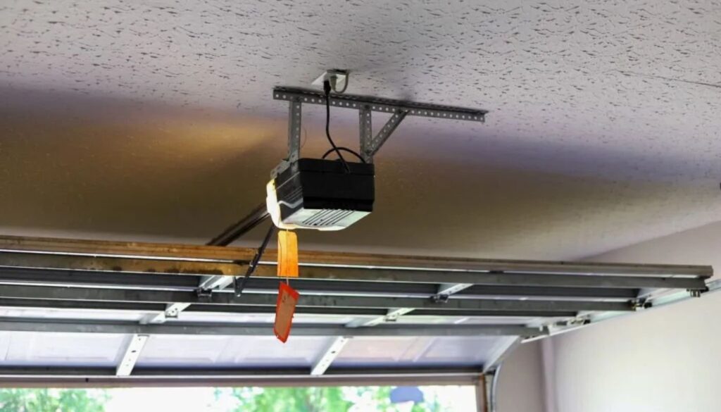 Professional Garage Door Opener Repair - Century Garage Door Repair Service Bothell